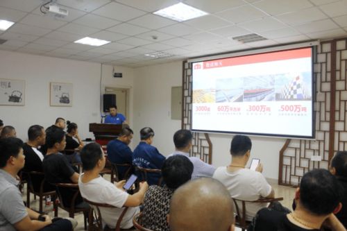 現(xiàn)代聯(lián)合集團(tuán)旗下浙江食品市場百廠百商訂貨會盛大舉行